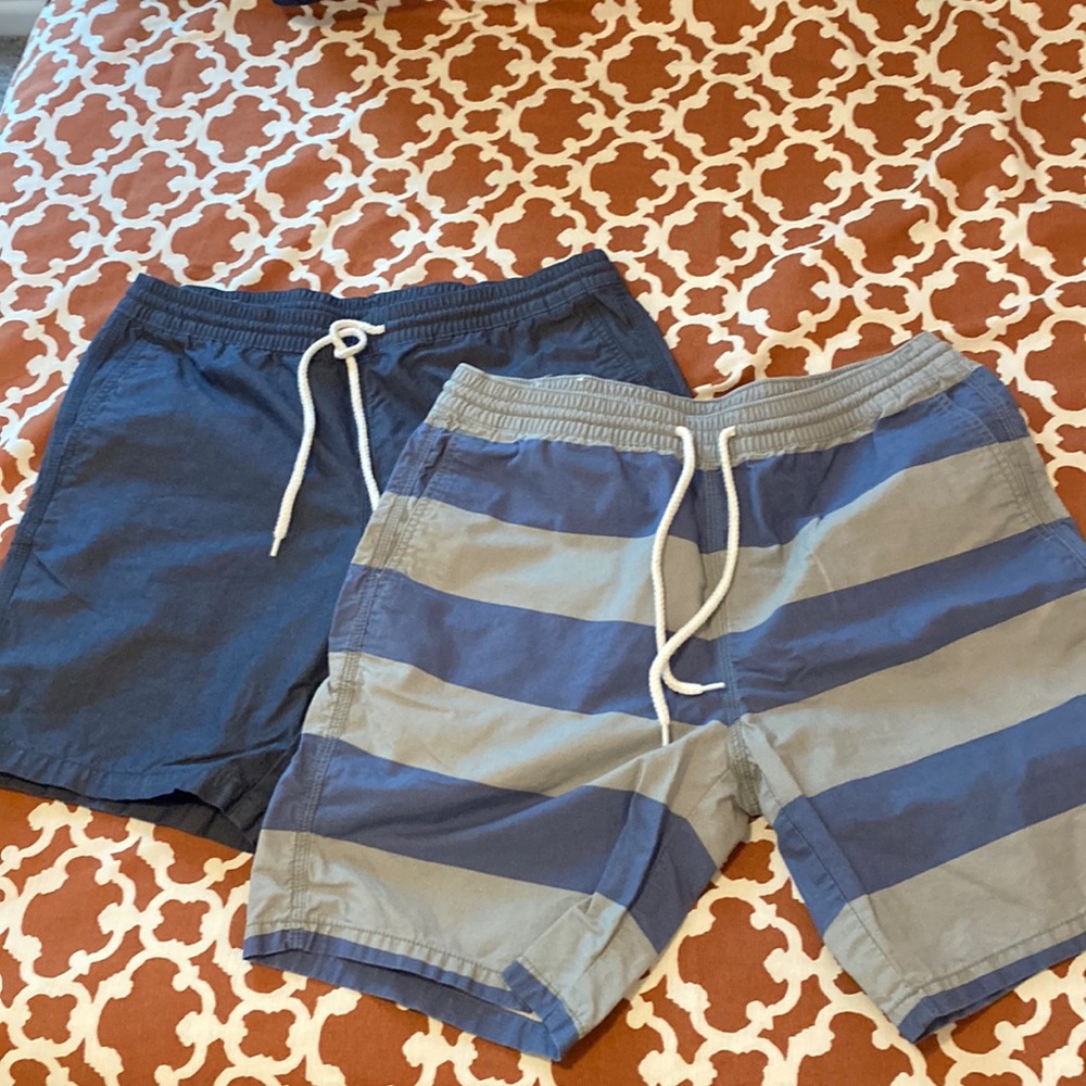 2 pairs of Mossimo shorts